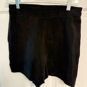 Amour Vert Black Elastic Waist Shorts Size Small NWOT